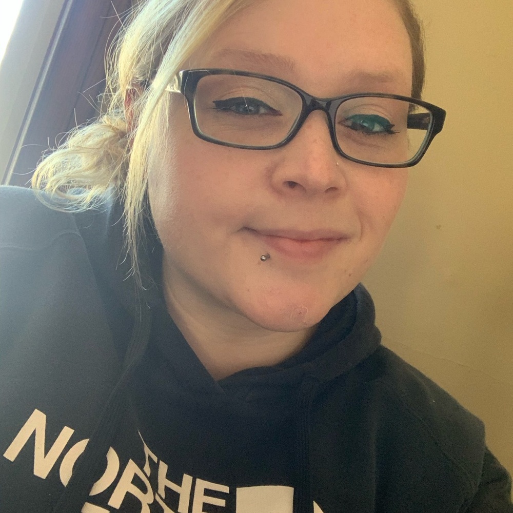 Meet your Posher, KrystalsCurios